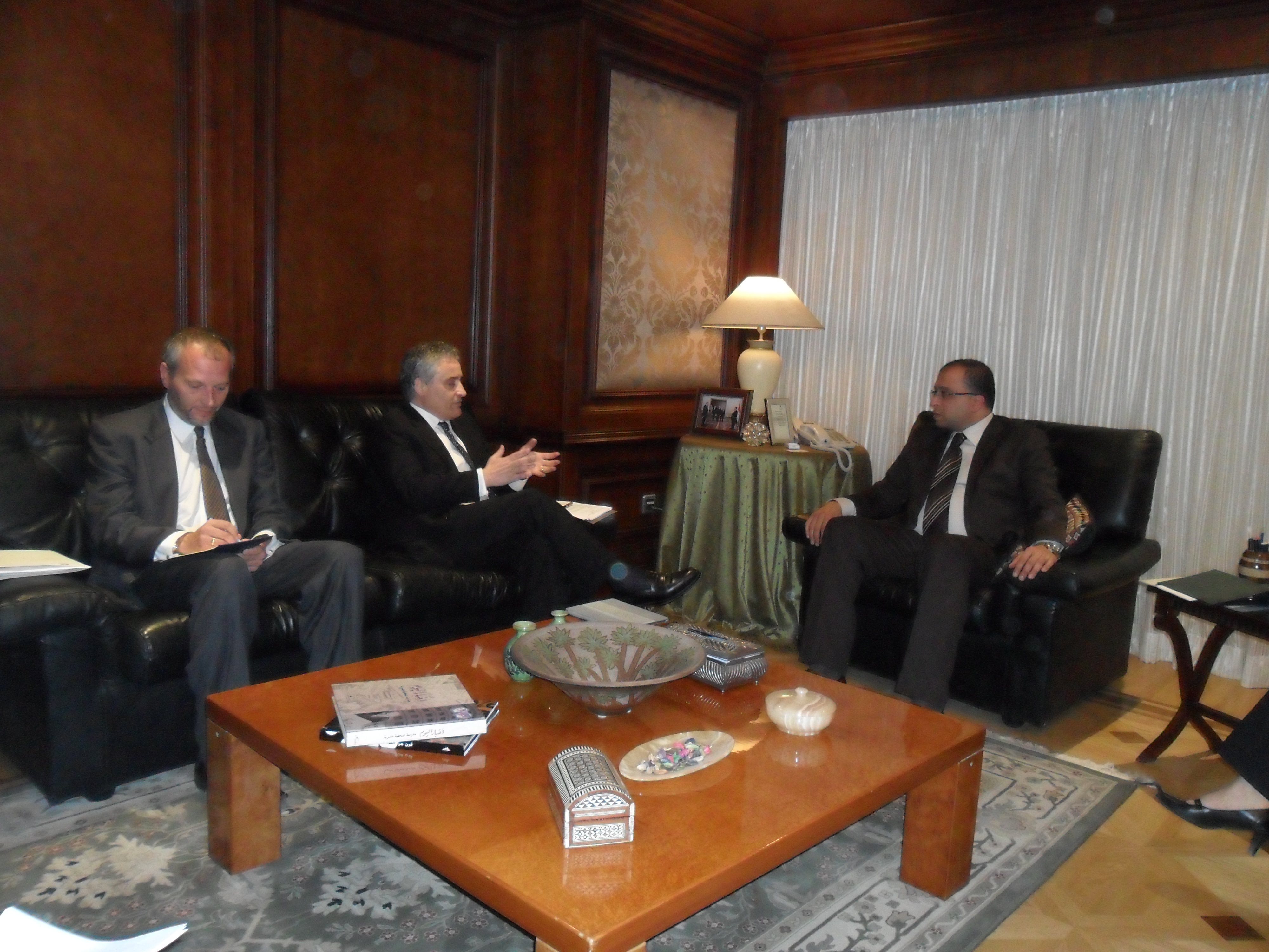 العربى يبحث مع سفير ايطاليا تمويل مشروعات تنموية في الامن الغذائى والزراعة