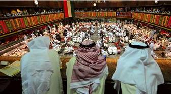 تباين أداء المؤشرات الكويتية عند المنتصف