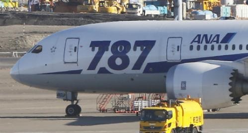 بوينغ 787 دريملاينز تعود للخدمة بعد التعديلات على البطارية