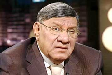 الاستماع لأقوال أحد المحامين في بلاغه ضد الإعلامي مفيد فوزي