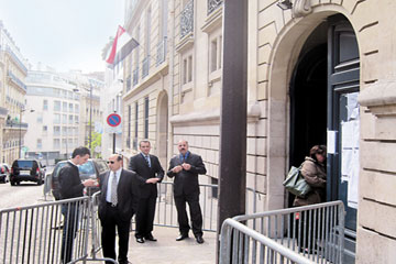 قنصليتنا فى باريس تتابع التحقيقات فى مصرع أربعة مصريين