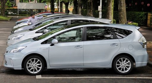 تويوتا باعت للمرة الأولى أكثر من مليون سيارة هجينة في العام 2012