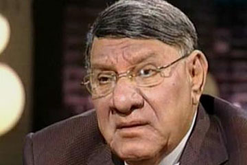 إحالة بلاغ ضد مفيد فوزي يتهمه بإهانة النائب العام للنيابة الكلية