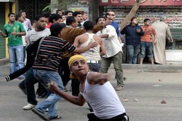 الفتنة الطائفية واعادة محاكمة مبارك تصرفنا عن شروط صندوق النقد