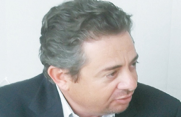 %100 زيادة في الطلب علي الكشافات والصغيرة الأكثر إقبالاً