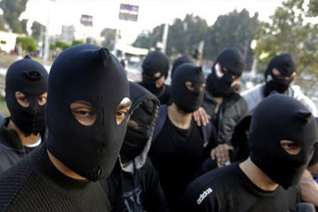 احالة قضيتى وقف ضبط “البلاك بلوك” وايقاف القطارات للمفوضين