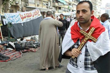 الاتحاد العام لأقباط من أجل الوطن يطالب بضبط المسئولين عن احداث الخصوص