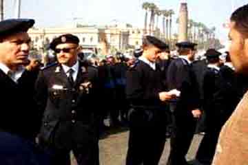 حملة امنية تضبط هارب من مؤبد و5 مسجلين خطر بالغردقة