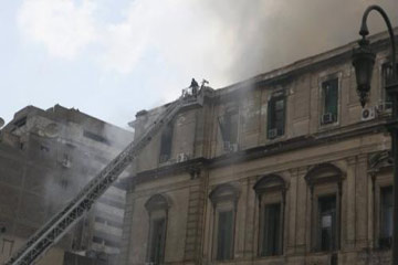 مصدر بالنيابة: ملفات بعض القضايا الهامة لم تحترق وفي مكان آمن