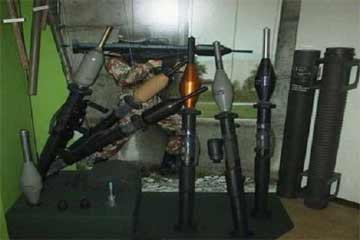 ضبط 15 قنبلة يدوية و4 طلقات مختلفة داخل مخزن بشمال سيناء