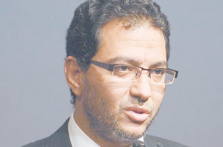 الحكومة تطلب فتح خطوط ائتمانية من دول ومؤسسات عالمية