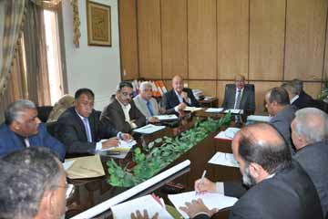 محافظ الجيزة: توصيل مياه الشرب لـ 30 ألف مواطن بقرى الجيزة