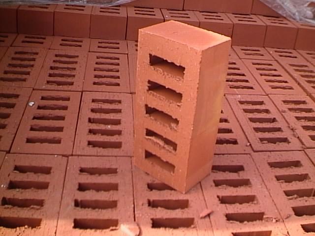 %20 زيادة فى أسعار الطوب بعد رفع سعر المازوت