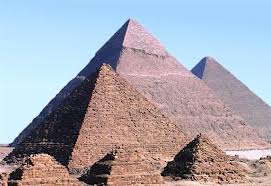 “الآثار” تستأنف العمل بالمرحلة الثانية لتطوير هضبة الهرم الإسبوع المقبل