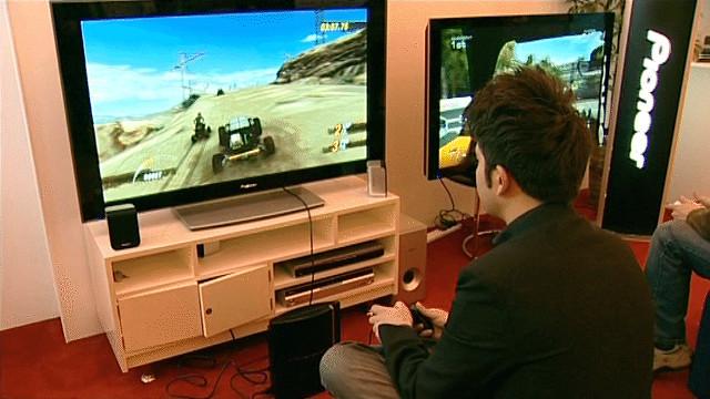 85 % من محبى الالعاب الالكترونية محليا يمارسون ” البلاى ستيشن “