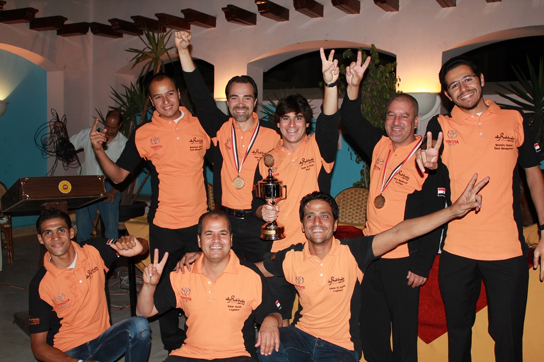 نادى السيارات يكرم “تويوتا إيجيبت” بكأس صانعى السيارات