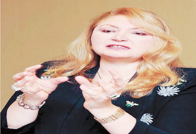 نائب العضو المنتدب لبنك الإمارات دبى الوطنى