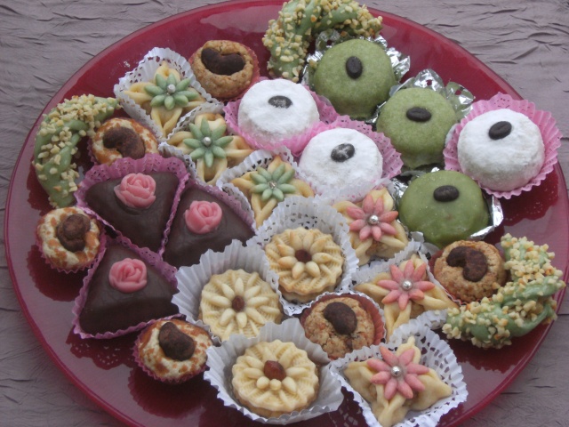 مسابقة لاختيار أفضل طاه للحلوى في الجزائر