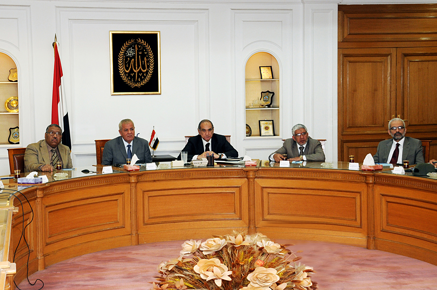 بدء الخطوات التنفيذية لتطوير “مربع الوزارات”