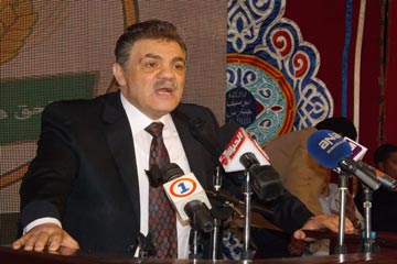 البدوى : “الاخوان “اثبتوا افتقارهم للخبرة واكدوا على احتراف الازمات