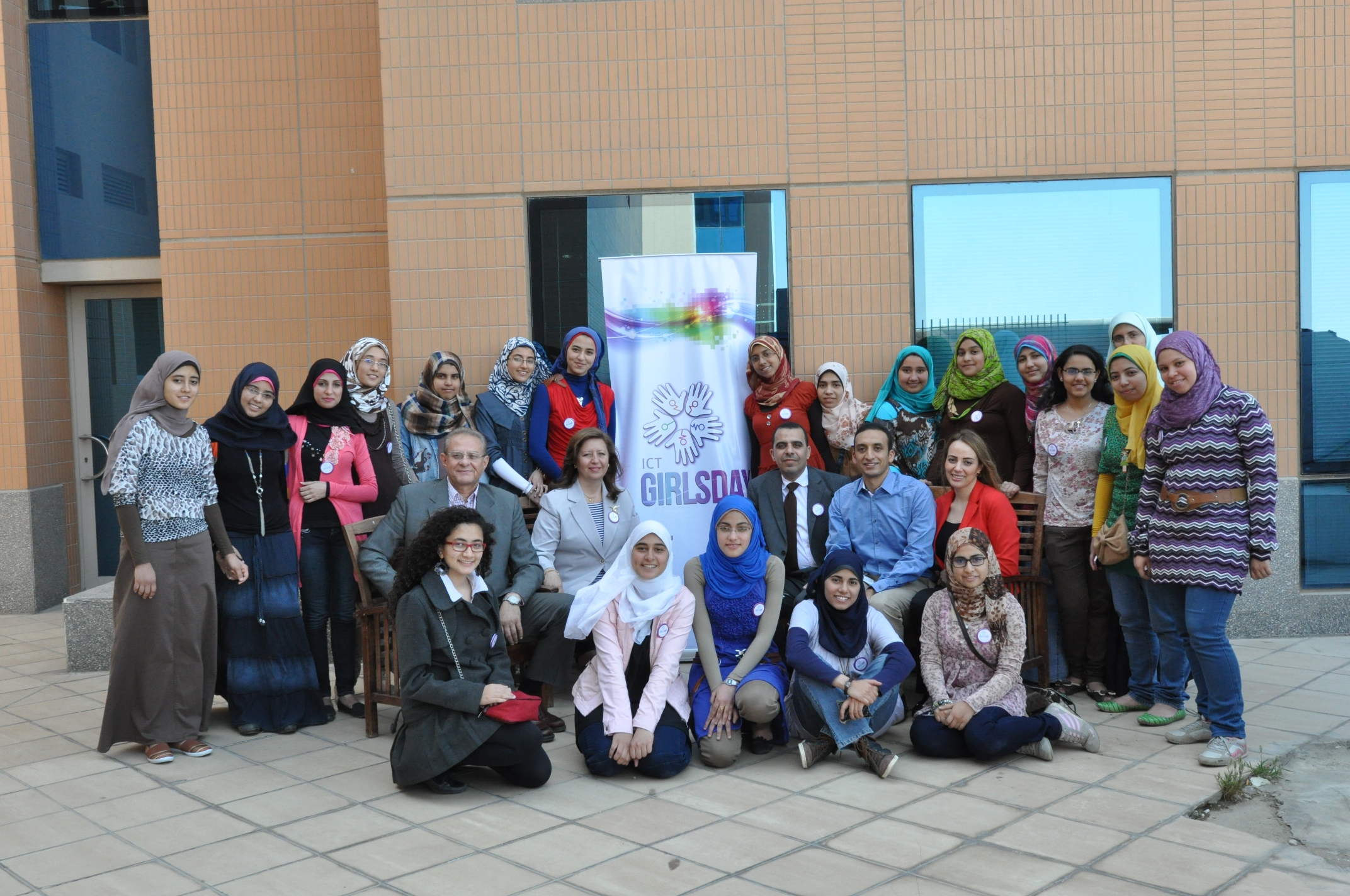 سيسكو تحتفل بيوم المرأة العالمي في مجال تكنولوجيا المعلومات والاتصالات