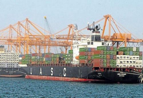 تعافى الصادرات وتوقعات متفائلة بزيادتها بدعم من تراجع الإعتصامات والإضرابات العمالية