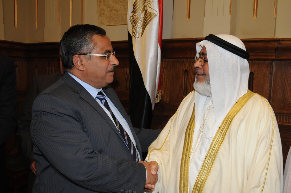 رئيس مجلس الشورى : مصر لا تقبل تدخل أى دولة فى الشئون الداخلية لدول الخليج