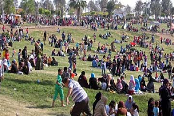 رفع 25 طن مخلفات من حدائق الجيزة فى شم النسيم