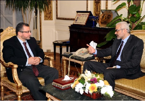 السيرة الذاتية للدكتور علاء عبدالعزيز وزير الثقافة