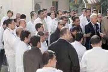 إضراب اطباء وممرضي مستشفى إسنا بالأقصر لتأخر مستحقاتهم المالية