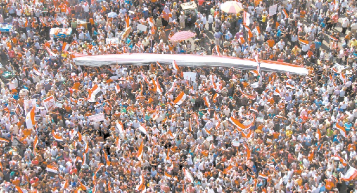 مصر تستعيد ثورتها .. الملايين تحتشد في الشوارع والميادين تطالب « مرسي » بالرحيل