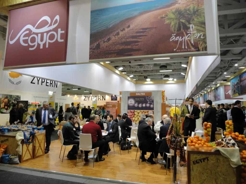 الصناع يرفضون إلغاء دعم المعارض الداخلية ويحذرون من تراجع مبيعاتهم