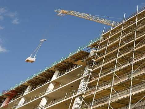 “القومية للتشييد” تسدد 80 مليون جنيه لثلاث شركات عائدة للدولة والأجور تستحوذ على 90 % منها