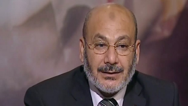 الأزهر يرد على اتهامات صفوت حجازي ” لشيخ الأزهر ” ويصفه بالمتلون وبالمتمسح في الثورة