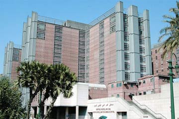 بروتوكول بين الجيزة وجامعة القاهرة لتنظيم قوافل طبية بالمناطق النائية