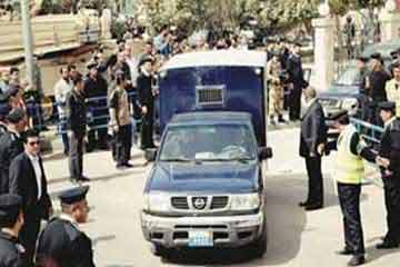 ضبط اسلحة و13 تشكيلا اجراميا و43 سيارة مسروقة فى يوم