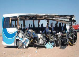 تحويل 9 من مصابى حادث البحر الأحمر لمستشفيات السويس والغردقة