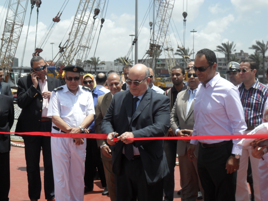 الوادي وميد سوفتس تدشنان المرحلة الأولى من شركة النيل للتفريغ والتخزين