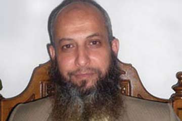 أبوعيشة يتعرض لاطلاق ناري من ملثمين بطريق الكريمات