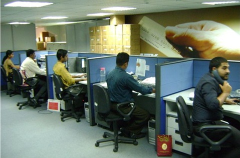 شركات مراكز البيانات و الكول سنتر تستعينان ببدائل تكنولوجية لمواجهة انقطاع الكهرباء