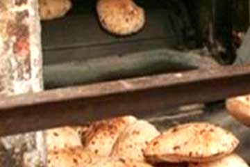 محافظة القاهرة توقف مخبزا بالزيتون لاستخدامه دقيق مخالف للمواصفات