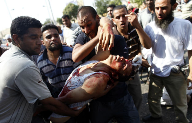 فيسك: ماذا جرى فى مصر ؟.. القتلى يوصفون بأنهم “إرهابيون” مثلما تصف إسرائيل أعداءها