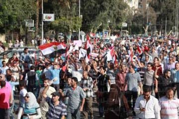 المتظاهرون يغادرون الاتحادية بعد مظاهرات ذكرى ثورة 23 يوليو