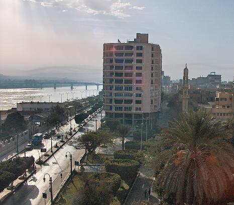 “مستثمروا أسوان ” تطالب بإنشاء مجلس أمناء لتنمية الصعيد