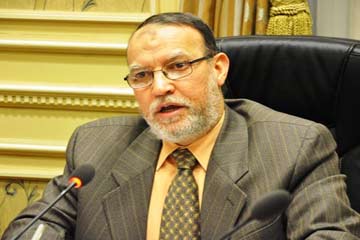 النائب العام يحقق في بلاغ ضد “العريان” بالتطاول على الامارات وشعبها