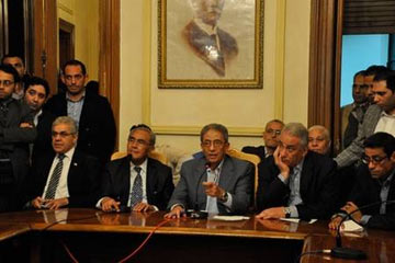 “الانقاذ” تفوض صباحى والبدوى وعاشور للحوار مع الرئاسة والحكومة