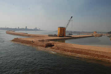 سكرتير المحافظة: محاولات لإنهاء مشروع قناطر أسيوط الجديدة قبل الميعاد