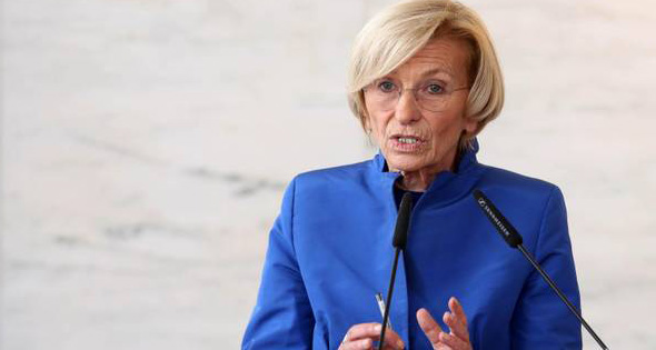 إيطاليا تدعو لإطلاق مناخ ديمقراطي في مصر