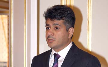 السعودية والبحرين يدرسان انشاء خط حديدى مواز لجسر الملك فهد