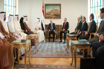 الرئيس يبحث مع وفد الإمارات آفاق التعاون المشترك بين البلدين